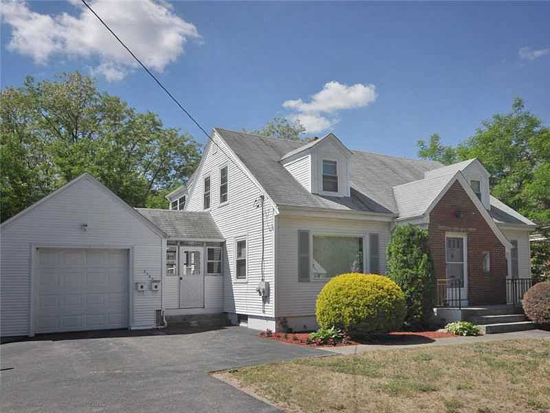 2nd image of 2150 Mineral Spring Ave