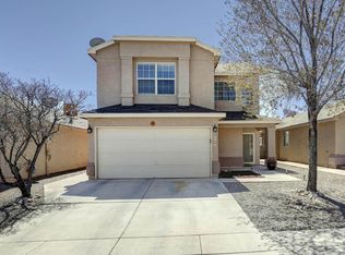 8208 Vista Serena Ln SW, Albuquerque, NM 87121
