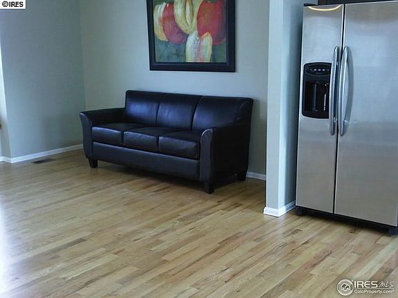 4th image of 801 Bitterbrush Ln