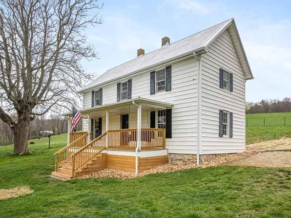 3563 Fairview Pkwy, Wytheville, VA 24382