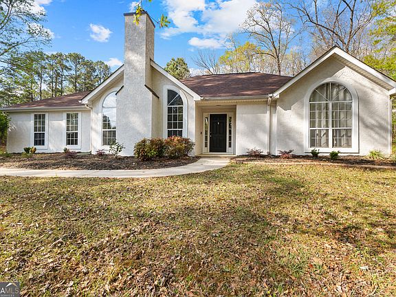 4th image of 281 Winchester Dr