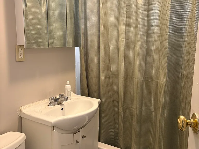 1066 Commonwealth Ave #2 — Photo 16