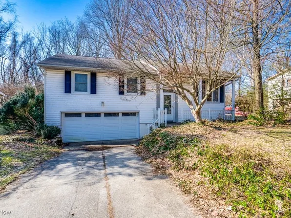 7429 Sylvan Dr, Kent, OH 44240