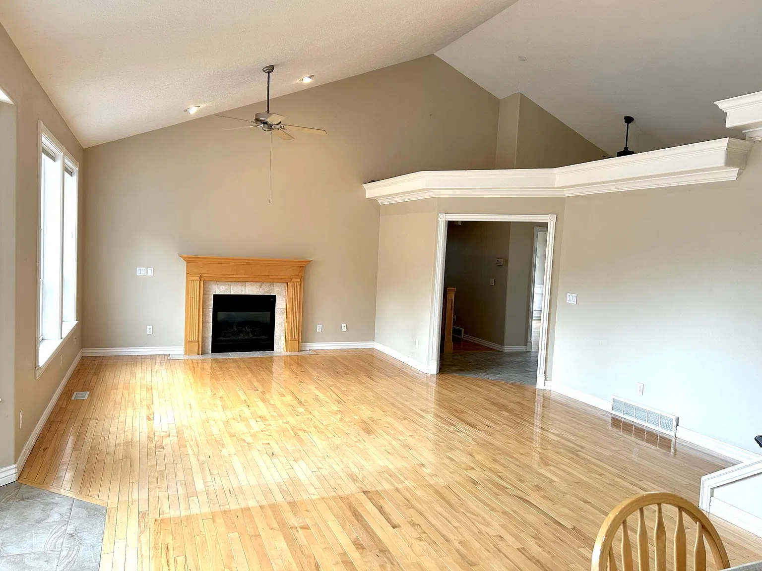 1698 Mount Logan Dr — Photo 2