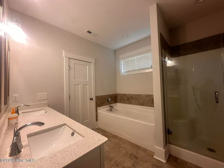201 Thistleberry Dr — Photo 30