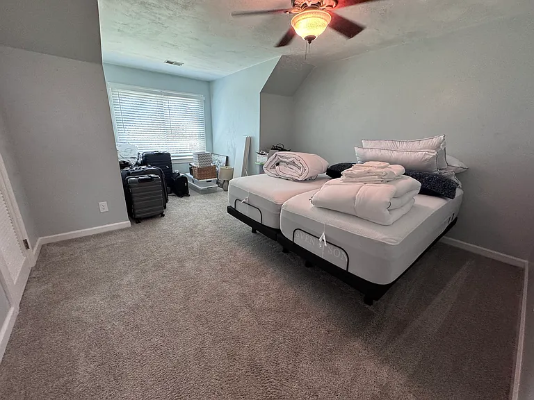 1436 Sir Richard Rd — Photo 53