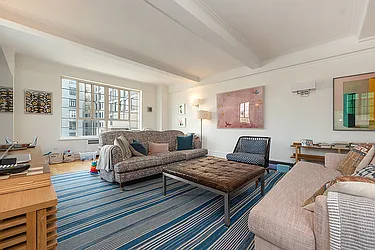 Rented by Rita S Citrin, LREB