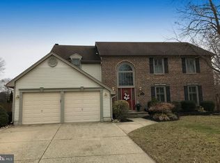 24 White Pine Dr, Sewell, NJ 08080