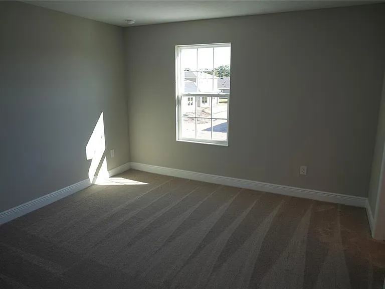 5450 Wayfarer Ave — Photo 26