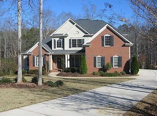 4597 Knightsbridge Rd, Flowery Branch, GA 30542