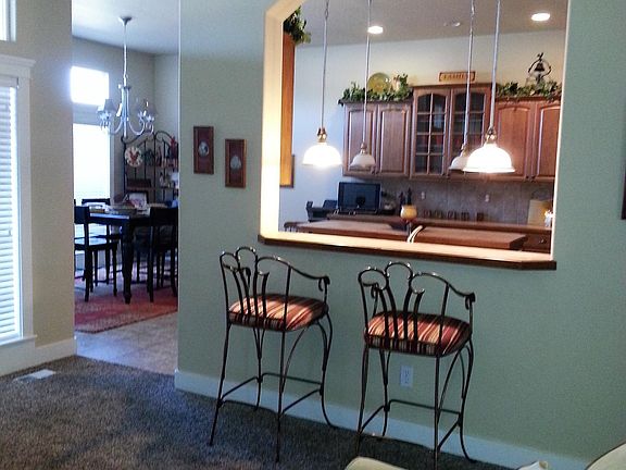 Pass-Through from Living Room to Kitchen