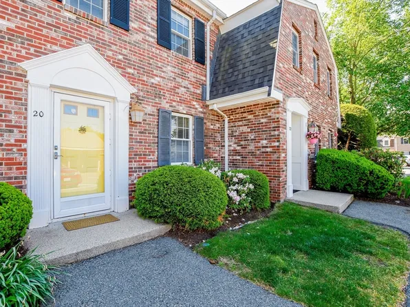 20 Patricia Dr #20, Stoughton, MA 02072