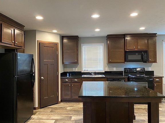 5th image of 225 Pebble Creek Dr #294