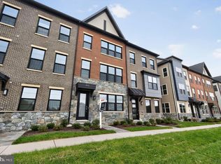 4937 Purdy Aly, Rockville, MD 20850