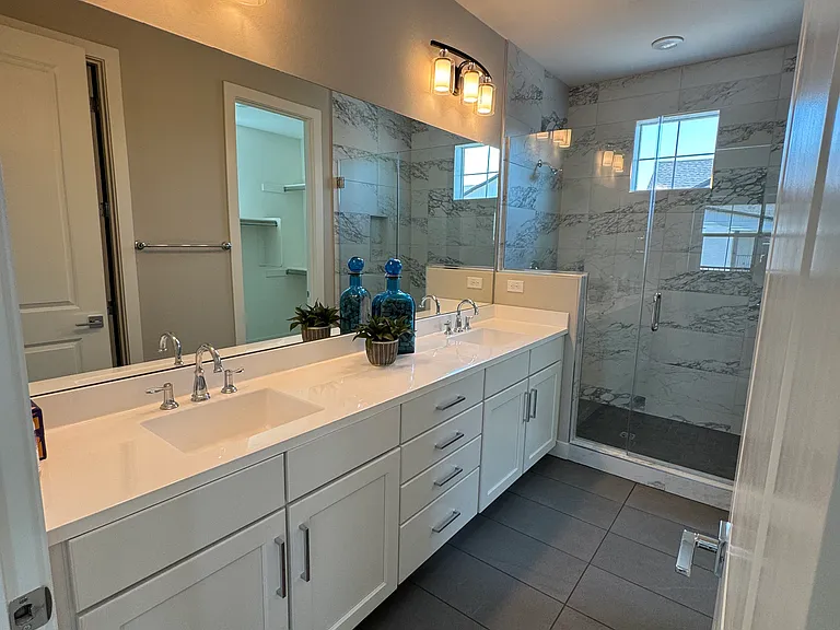 Primary bath