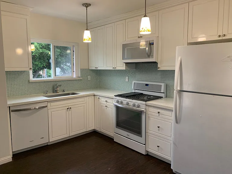 1678 Federal Ave #3 — Photo 12