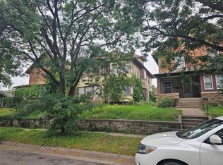 661 Geranium Ave E, Saint Paul, MN 55106