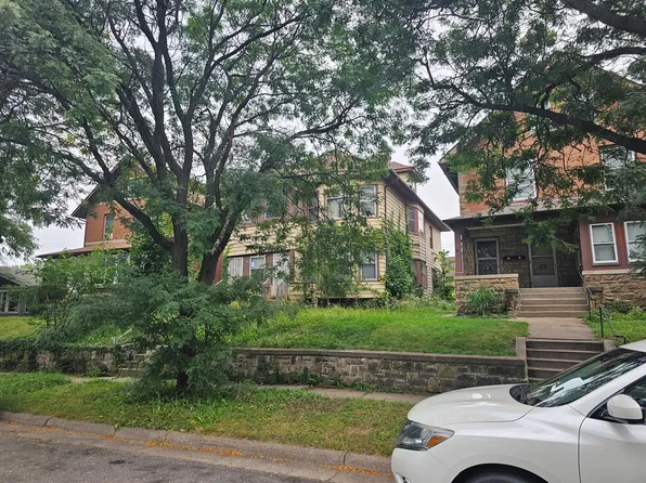 661 Geranium Ave E, Saint Paul, MN 55106