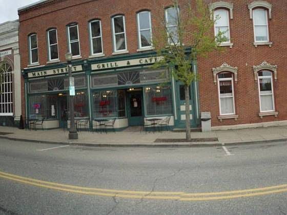 1st image of 110 W Main St
