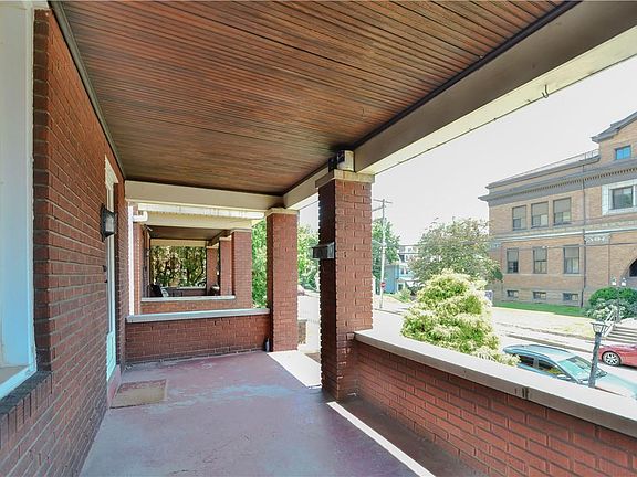 2nd image of 638 Orchard Ave