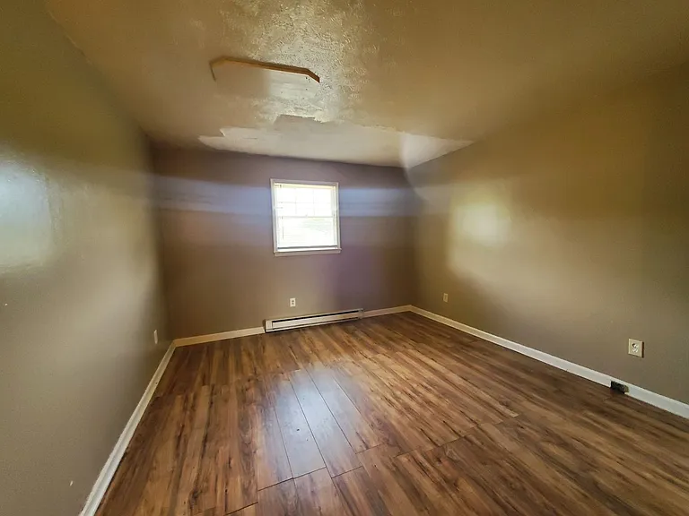 6444B Applecross Ave — Photo 7