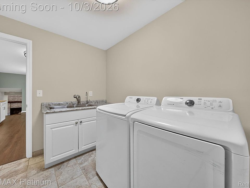 8808 N Christine Dr, photo 14