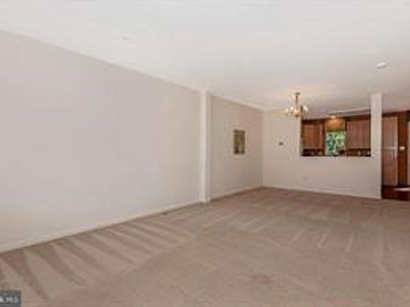 3rd image of 13118 Shamrock Glen Dr