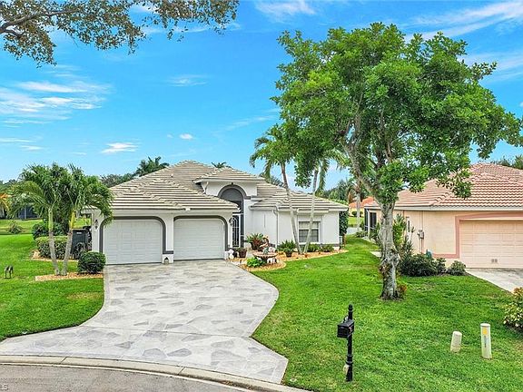 3rd image of 8941 Springwood CT