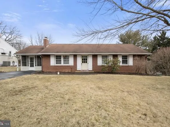 303 Gettysburg Pike, Mechanicsburg, PA 17055