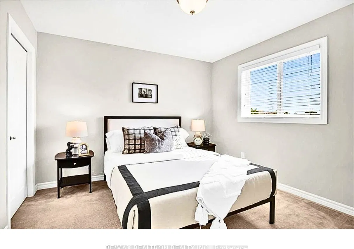 4 bed, $1,000 — Photo 2