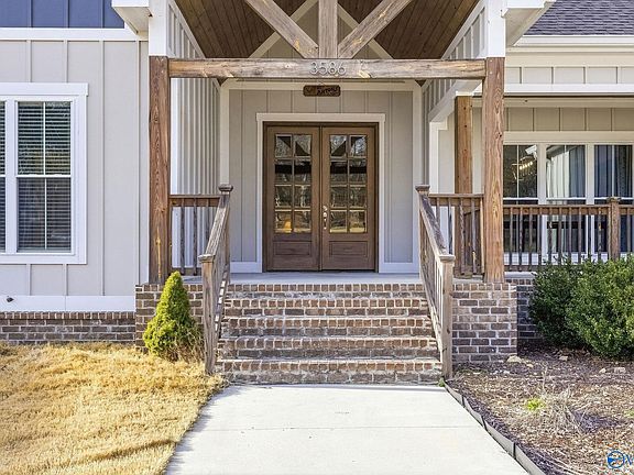 4th image of 3586 Creek Path Rd