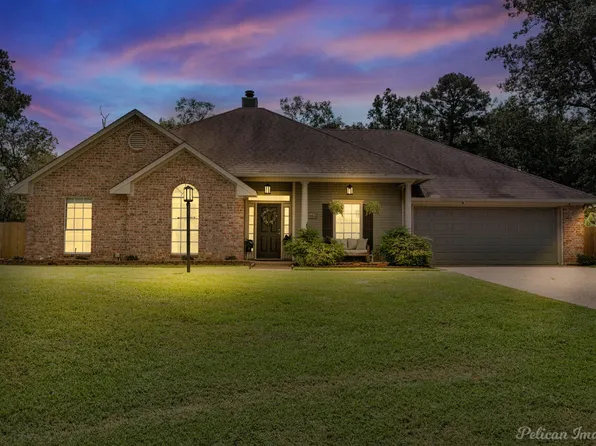 9984 Crosswood Cir, Shreveport, LA 71118