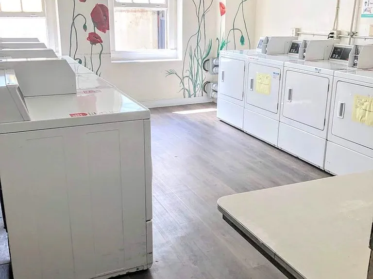 The Asbury Apartments — Photo 17