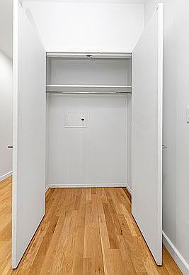 3rd image of 330 E 119th St #1F
