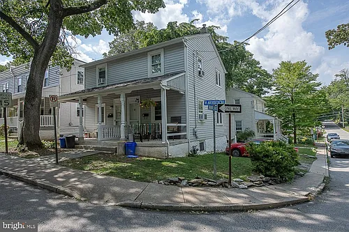 270 N Aberdeen Ave Photo 1