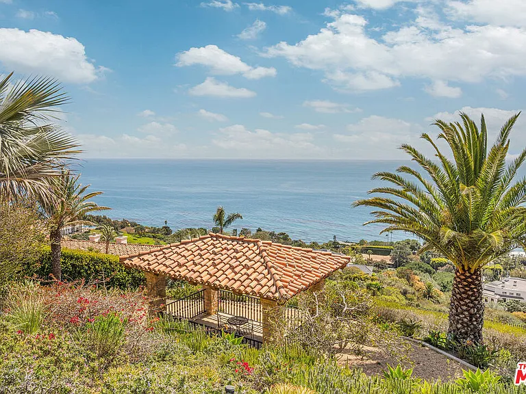 4440 Encinal Canyon Rd #GH — Photo 11