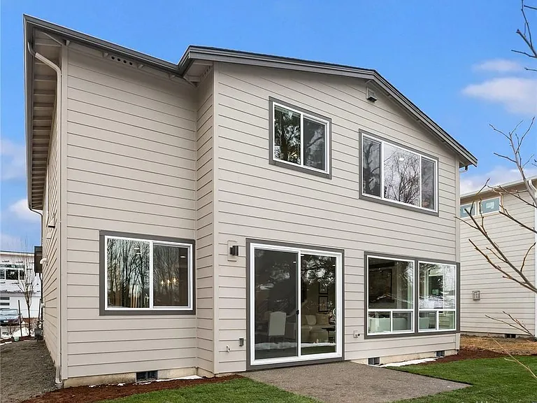 10252 133rd Ct NE — Photo 36