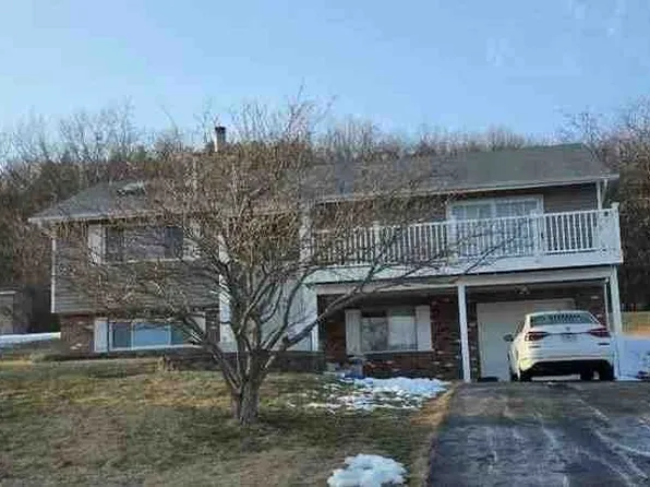 1802 Deer Run Trl, Pacific, MO 63069