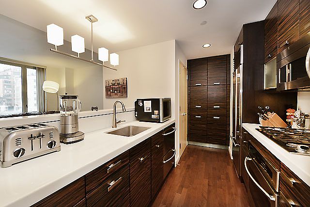 1st image of 225 E 34th St APT 6K