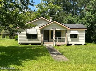 8117 Highway 613, Moss Point, MS 39562