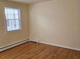1061 Easton Rd #B, Abington, PA 19001