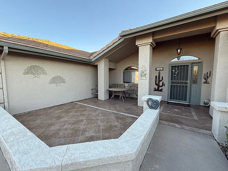 11401 E Medina Ave — Photo 5