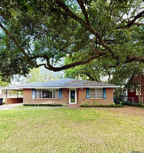 1954 Cedardale Ave, Baton Rouge, LA, 70808