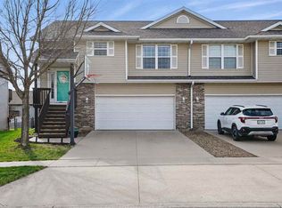 195 Watercress Rd, North Liberty, IA 52317