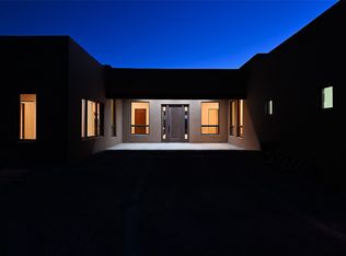 2 Calle Ojitos, Santa Fe, NM 87506