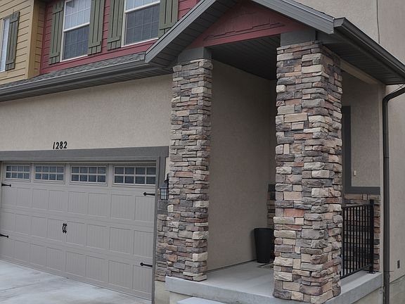 2nd image of 1282 N Willowbrook Ln
