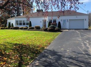 3021 Oneida St, Sauquoit, NY 13456