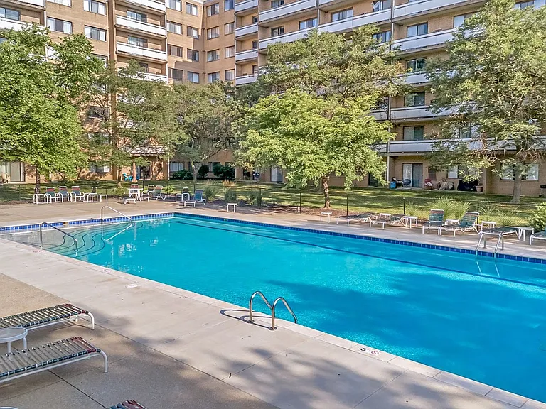 Coppertree Apartments — Photo 12