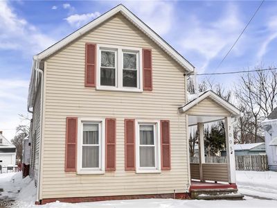 7005 Park Ave, Cleveland, OH, 44105