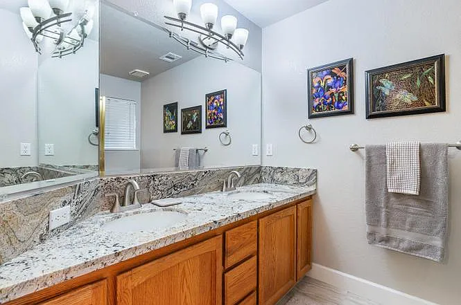 7587 N Spalding Ave — Photo 30